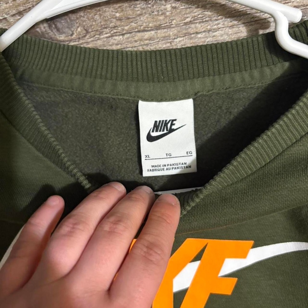 Nike Green Set Kids XL - Picture 2 of 4